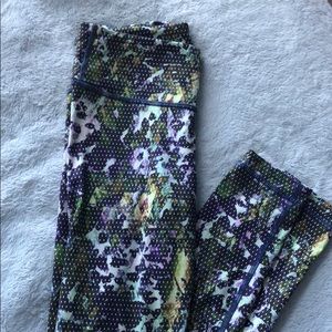 Lululemon rhythmic tight leggings